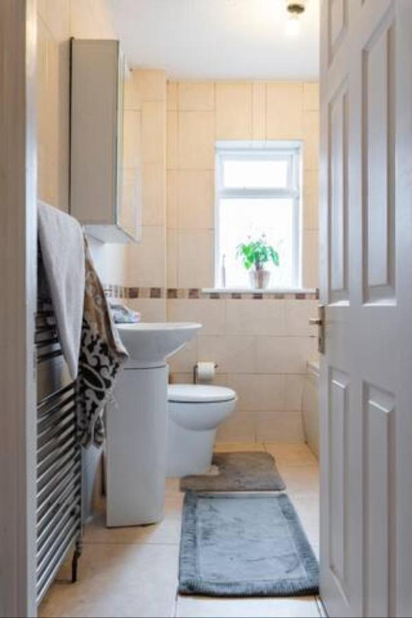 Kimmage Homestay Δουβλίνο Εξωτερικό φωτογραφία